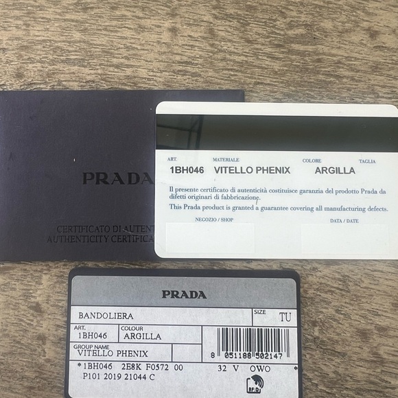 Prada Arbilla  Leather Crossbody Bag Vitello Phen bandoliera Authentic - Picture 9 of 14